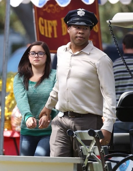 Jordan Peele filming a Modern Family episode on Tuesday Oct. 15, 2013 – The Second